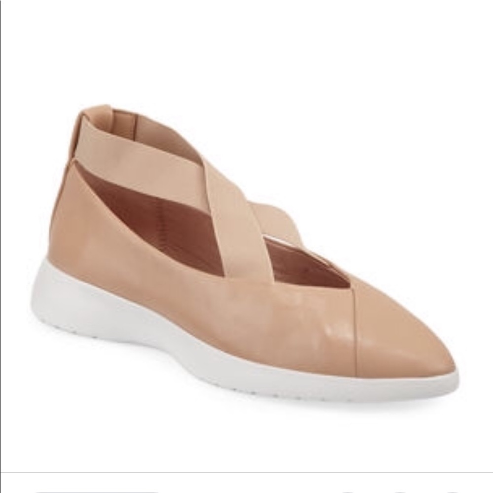 Taryn Rose Danielle Comfort Walking Shoe NWOT